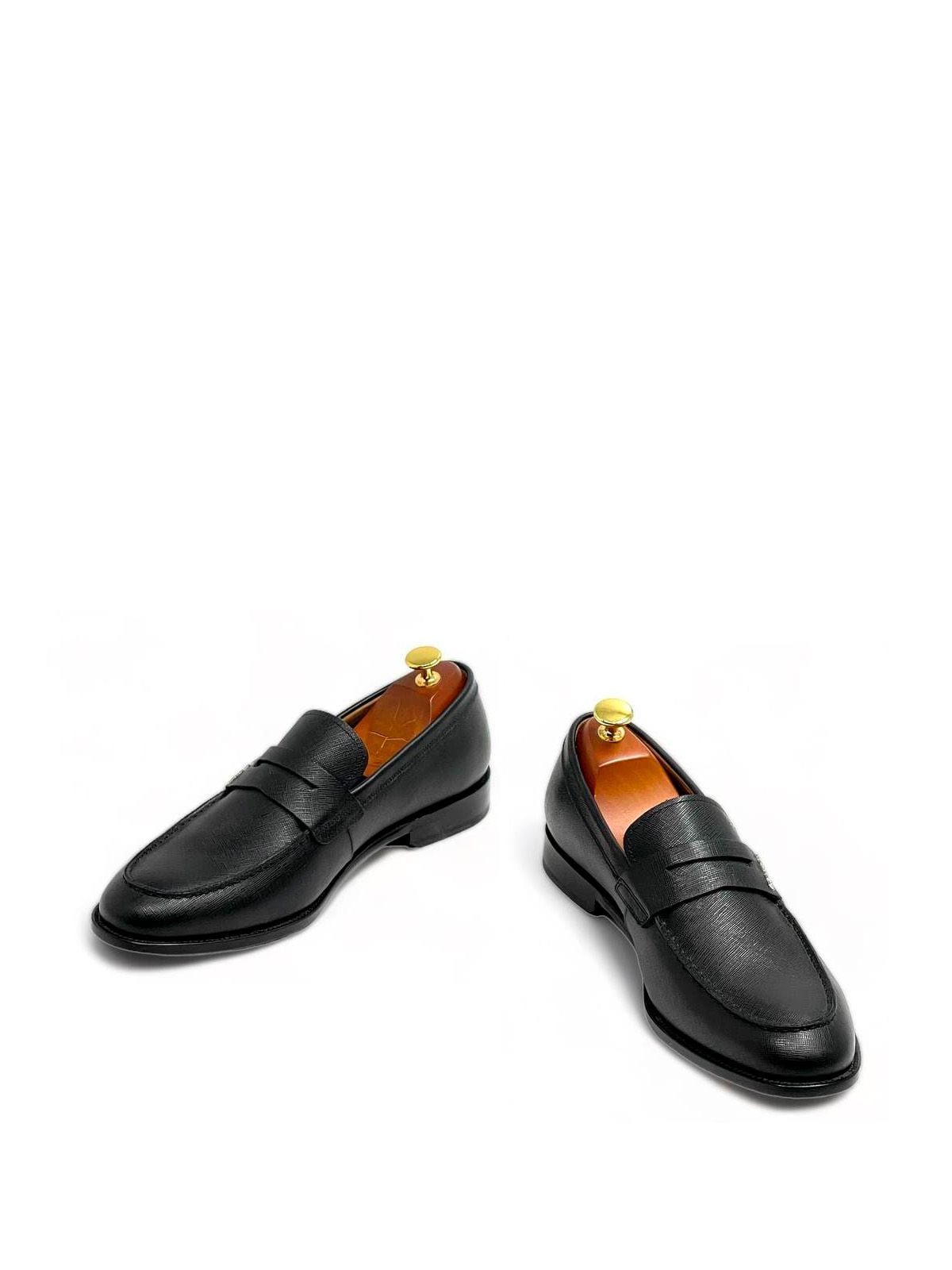 Prada Лоферы из кожи Черный