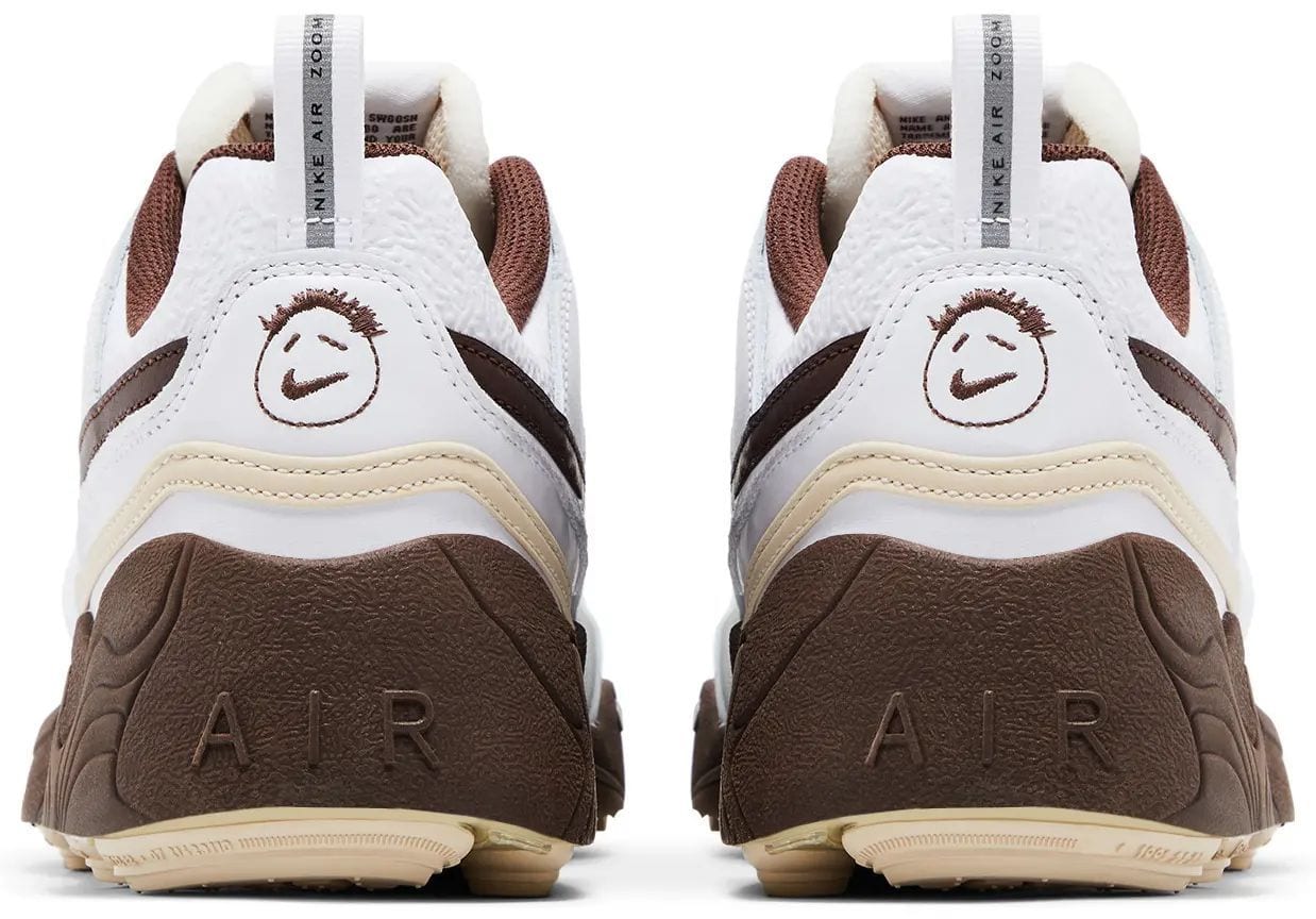 NIKE Zoom Field Jaxx x Travis Scott Light Chocolate