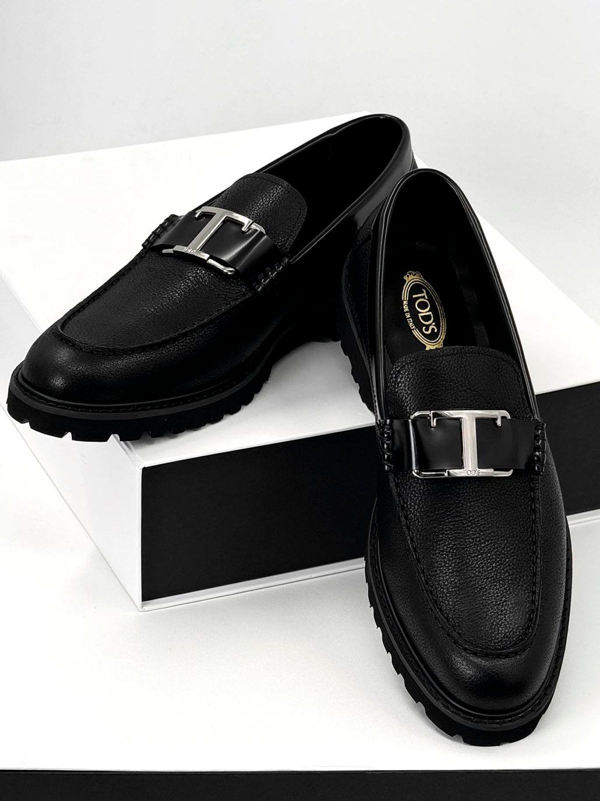Tod’s Лоферы из кожи Черный