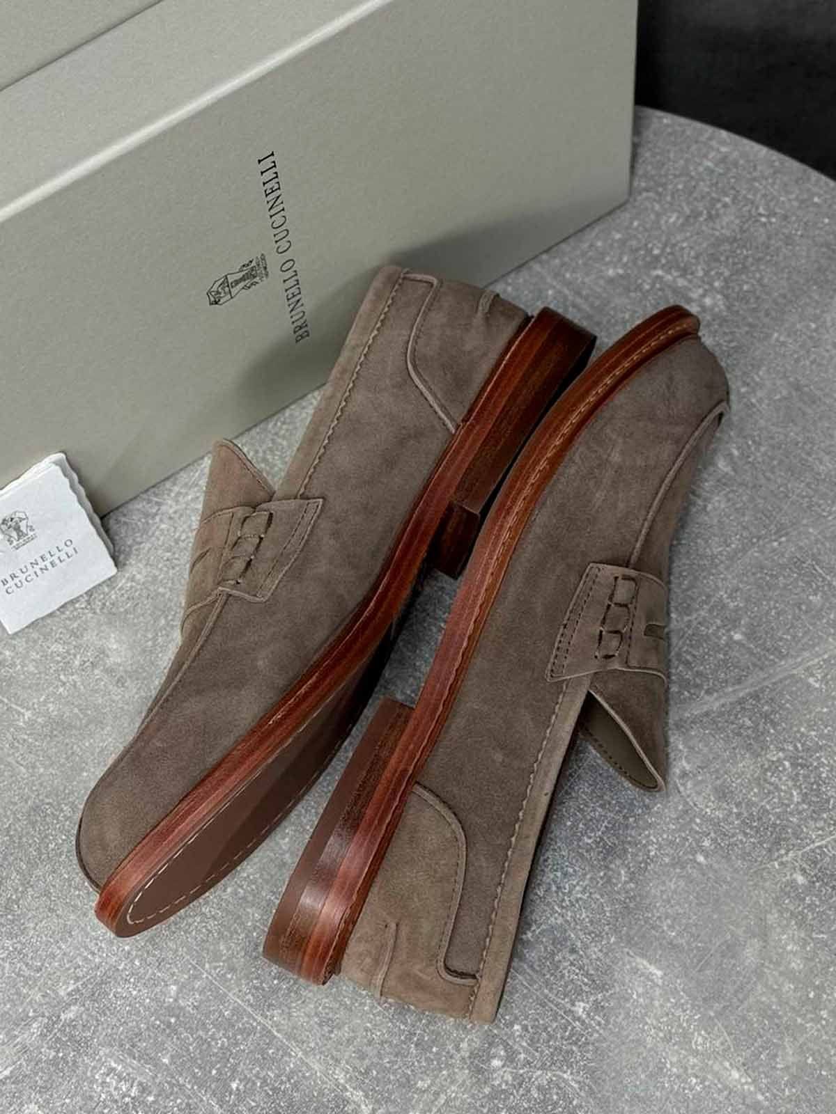 Brunello Cucinelli Лоферы из замши Серый