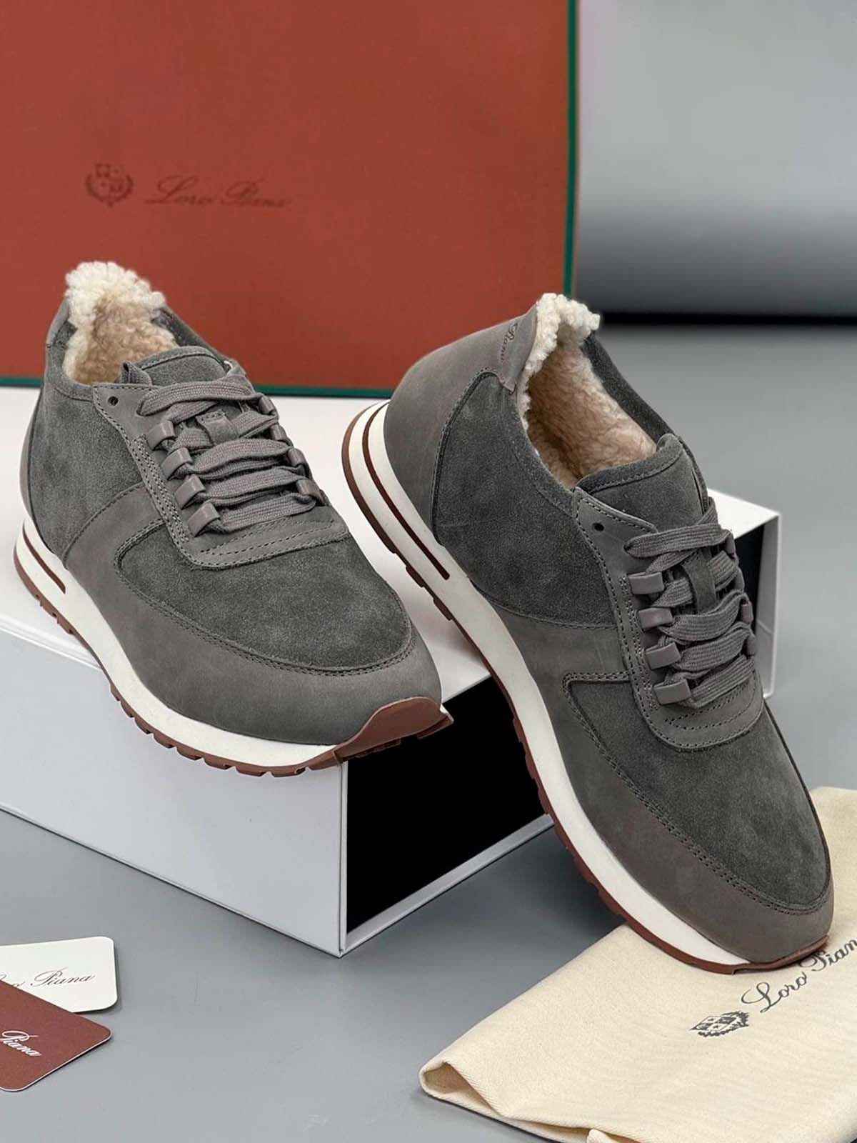 Loro Piana Кроссовки из замши на меху Серый