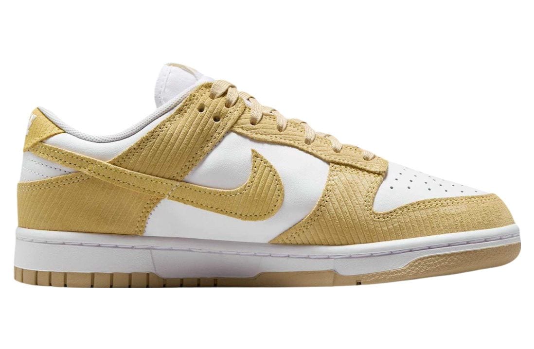 NIKE Dunk Low Alabaster Corduroy